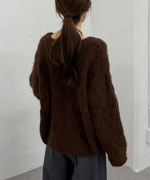 archives（アルシーヴ）の「フェザーモールケーブルニットプルオーバー（ニット/セーター・レディース・ベージュ/ブラウン/ブルー/アイボリー/ピンク・MEDIUM）」の19枚目の写真