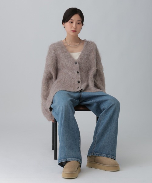 LEPSIM（レプシィム）の「フェイクムートン厚底ブーツ　608843（ブーツ・レディース・ベージュ/ブラック・LARGE/MEDIUM）」の10枚目の写真