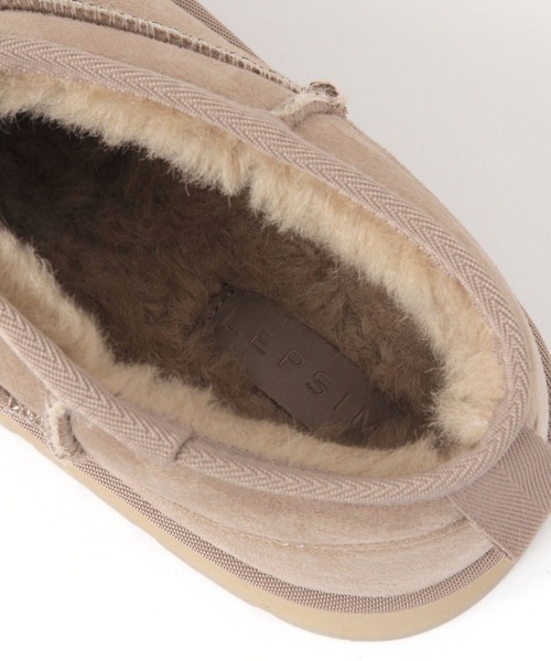 LEPSIM（レプシィム）の「フェイクムートン厚底ブーツ　608843（ブーツ・レディース・ベージュ/ブラック・LARGE/MEDIUM）」の22枚目の写真