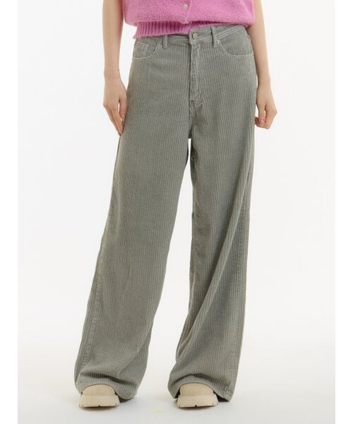 UNKNOWN PLANET(アンノウンプラネット)の「ワイドピグメントコーデュロイパンツカーキ(その他パンツ・レディース・その他・LARGE/SMALL/MEDIUM)」の2枚目の写真