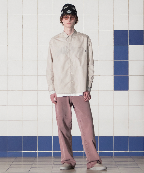 UNALLOYED（アナロイド）の「レイヤードカフスストライプシャツ / ベージュ（シャツ/ブラウス・メンズ・その他・MEDIUM/LARGE）」の8枚目の写真