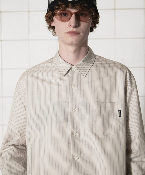 UNALLOYED（アナロイド）の「レイヤードカフスストライプシャツ / ベージュ（シャツ/ブラウス・メンズ・その他・MEDIUM/LARGE）」の9枚目の写真
