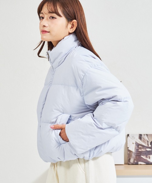 MISCH MASCH（ミッシュマッシュ）の「ZOZO限定 ボリュームショートダウン（ダウンジャケット/コート・レディース・アイボリー/ブルー・ﾌﾘ-）」の10枚目の写真