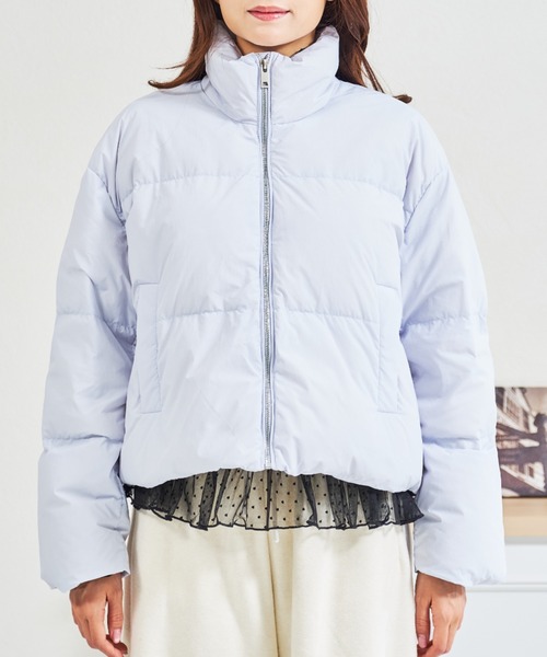 MISCH MASCH（ミッシュマッシュ）の「ZOZO限定 ボリュームショートダウン（ダウンジャケット/コート・レディース・アイボリー/ブルー・ﾌﾘ-）」の5枚目の写真