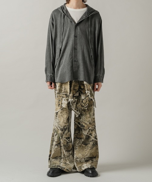 CASPER JOHN(キャスパージョン)の「Tree camo paleo tuck pants/ツリーカモパレオタックパンツ(その他パンツ・メンズ・グレー/ブラック/ベージュ・LARGE/MEDIUM/SMALL/X-SMALL)」の22枚目の写真