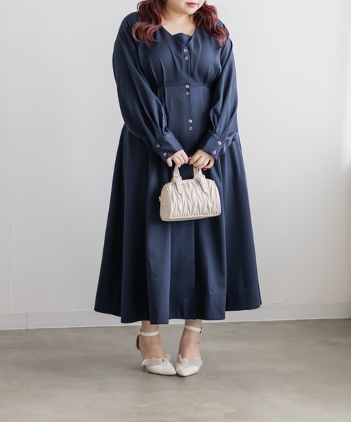 CLETTE(クレット)の「CLETTEオリジナルウエストタックシャツワンピース(ワンピース・レディース・ブラウン/ネイビー/ベージュ・LL/4L/3L)」の1枚目の写真