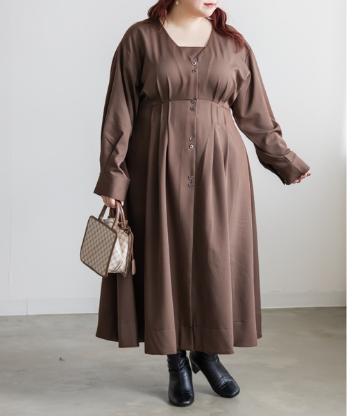 CLETTE(クレット)の「CLETTEオリジナルウエストタックシャツワンピース(ワンピース・レディース・ブラウン/ネイビー/ベージュ・LL/4L/3L)」の2枚目の写真