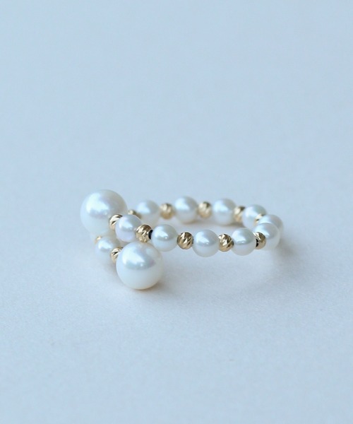 NOIR DE POUPEE（ノワールドプーペ）の「Pearl Flow K18 淡水パールワイヤーリング　ミラーボールパールとばし2連エンドパール（リング・レディース・ホワイト・FREE）」の6枚目の写真