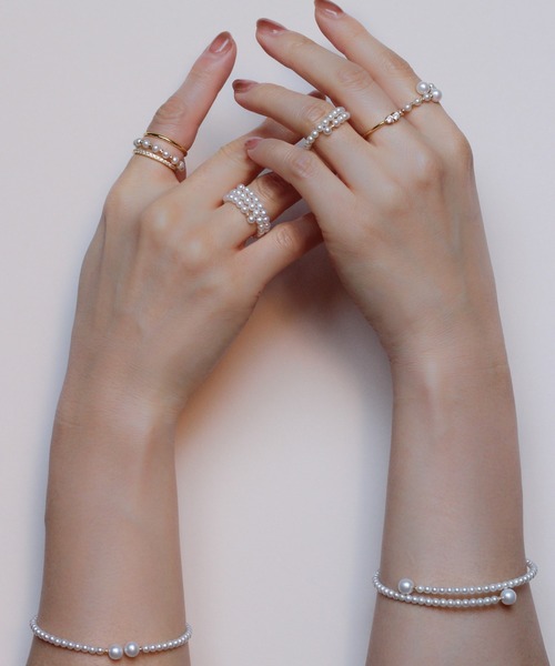 NOIR DE POUPEE（ノワールドプーペ）の「Pearl Flow K18 淡水パールワイヤーリング　ミラーボールパールとばし2連エンドパール（リング・レディース・ホワイト・FREE）」の13枚目の写真