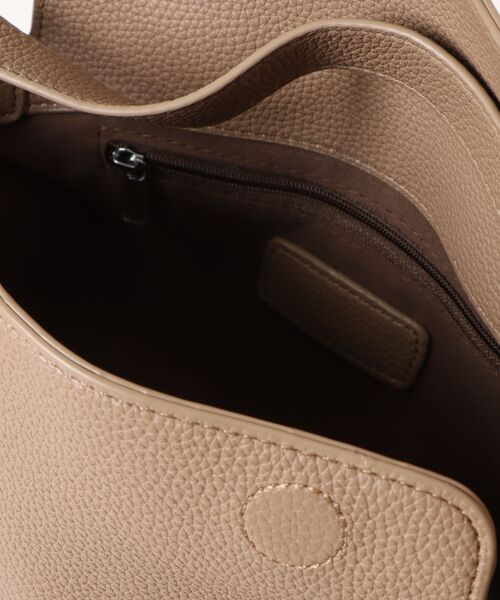 NiiNa(ニーナ)の「【 NiiNa / ニーナ 】高品質レザー2WAYミニハンドバッグ(ハンドバッグ・レディース・グレイッシュベージュ/ブラック/ホワイト・FREE)」の12枚目の写真