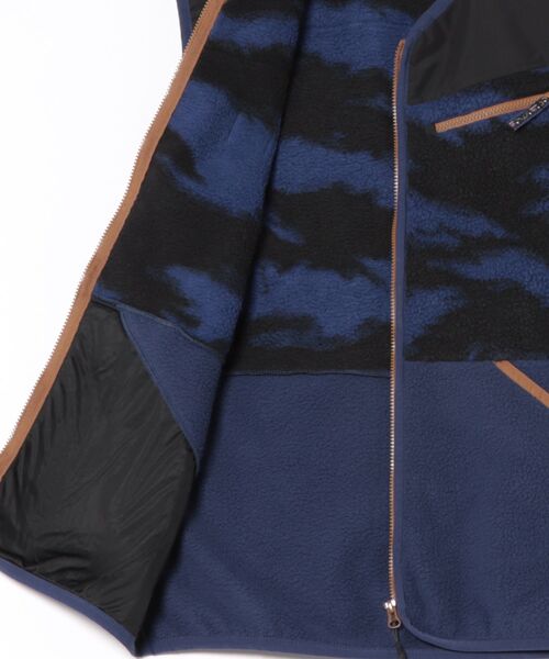 PICTURE ORGANIC CLOTHING(ピクチャーオーガニッククロージング)の「【PICTURE/ピクチャー】GAMVIK FLEECE VEST(ベスト・メンズ・ブラック系その他/ブルー・LARGE/X-LARGE/XX-LARGE)」の6枚目の写真