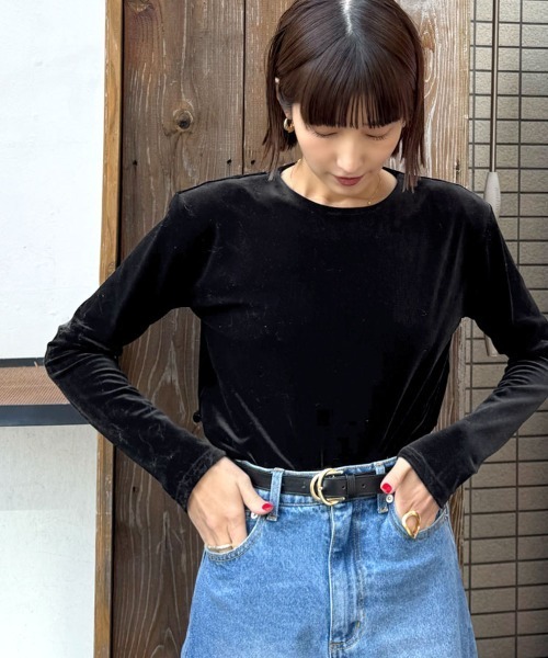 DONOBAN（ドノバン）の「ベロアトップス（Tシャツ/カットソー・レディース・グレー/ブラック・ONE SIZE）」の2枚目の写真