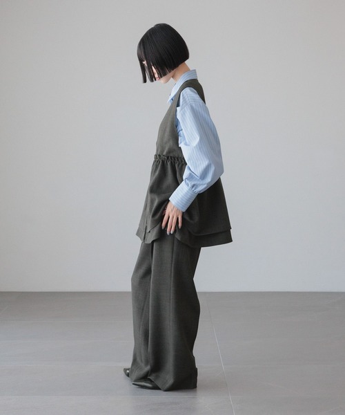 LOWRYS FARM(ローリーズファーム)の「ストライプシャーリングシャツ 638479(シャツ/ブラウス・レディース・ブルー/ピンク/ベージュ・FREE)」の15枚目の写真