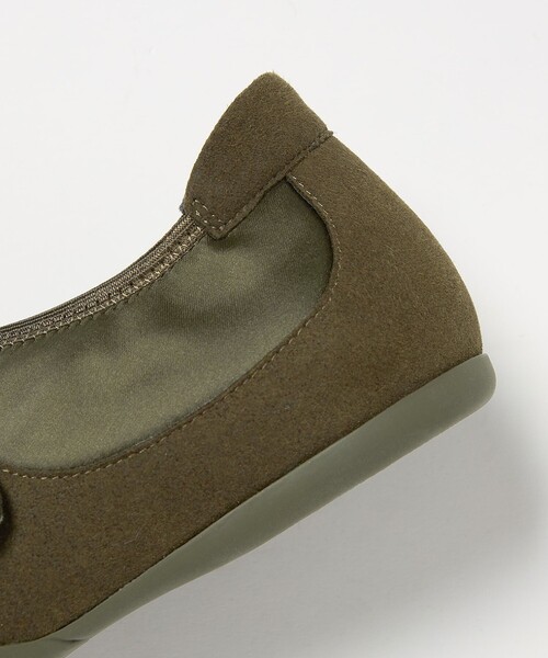 ODETTE E ODILE（オデットエオディール）の「ベルクロメリージェーン フラット10（バレエシューズ・レディース・オフホワイト/オリーブ/ブラック/ロイヤルブルー・24.5cm/24cm/23.5cm/23cm/22.5cm）」の14枚目の写真