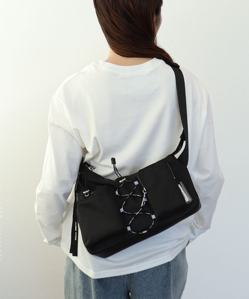 ☆まるき　SSU ボディバッグ KM-26KR003-NS.JPG