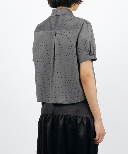 SUNNECT（ソネクト）の「P.D. Round Collar S/S Shirt - Charcoal（シャツ/ブラウス・レディース・その他・OS）」の4枚目の写真