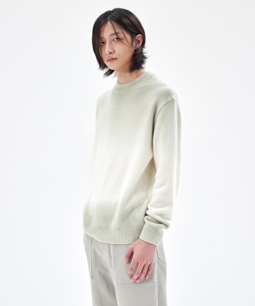 Gradient knit — тонкий трикотаж градиентной окраски