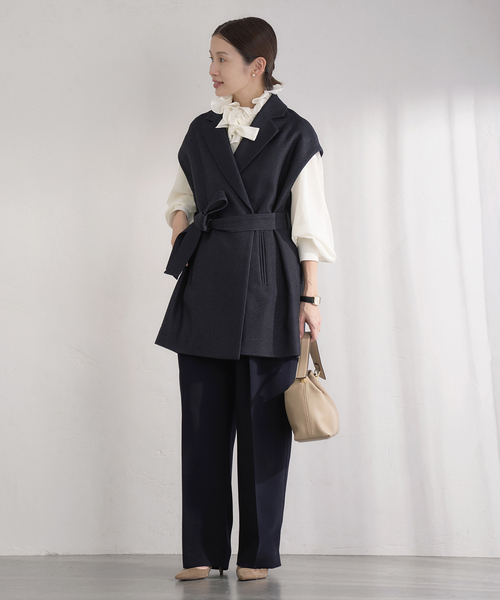 IENA(イエナ)の「&NAVY シアーボウタイブラウス(シャツ/ブラウス・レディース・ネイビー/ホワイト×ホワイト・FREE)」の4枚目の写真