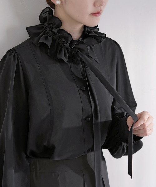 IENA(イエナ)の「&NAVY シアーボウタイブラウス(シャツ/ブラウス・レディース・ネイビー/ホワイト×ホワイト・FREE)」の19枚目の写真