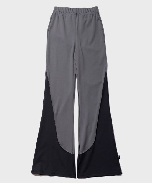 PIECEMAKER(ピースメーカー)の「TRACK JERSEY BOOT PANTS (CHARCOAL)(スウェットパンツ・レディース・その他・M/L)」の2枚目の写真