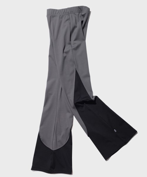 PIECEMAKER(ピースメーカー)の「TRACK JERSEY BOOT PANTS (CHARCOAL)(スウェットパンツ・レディース・その他・M/L)」の3枚目の写真