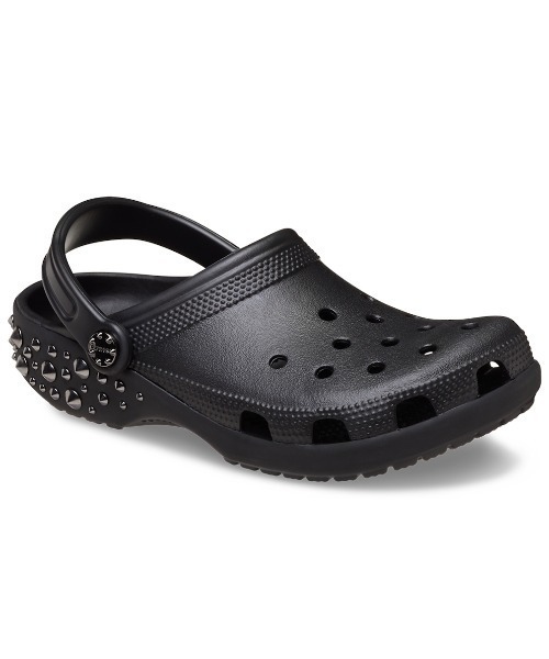 crocs（クロックス）の「クロックス crocs Classic Studded Clog Blk（サンダル・レディース・ブラック・22.0cm/23.0cm/24.0cm/25.0cm/26.0cm）」の2枚目の写真