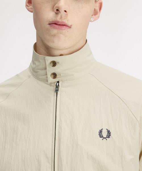 FRED PERRY（フレッドペリー）の「Crinkle Harrington Jacket／シワ加工ハリントンジャケット（ブルゾン・メンズ・オートミール/ネイビー/レッド・L/M/S）」の12枚目の写真