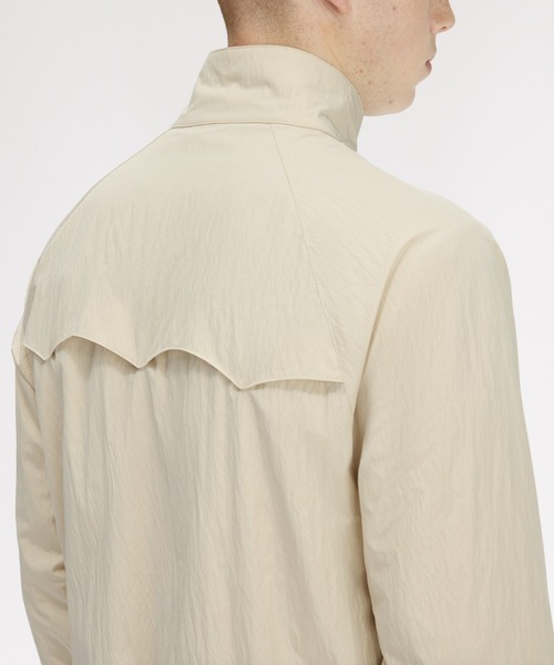 FRED PERRY（フレッドペリー）の「Crinkle Harrington Jacket／シワ加工ハリントンジャケット（ブルゾン・メンズ・オートミール/ネイビー/レッド・L/M/S）」の11枚目の写真