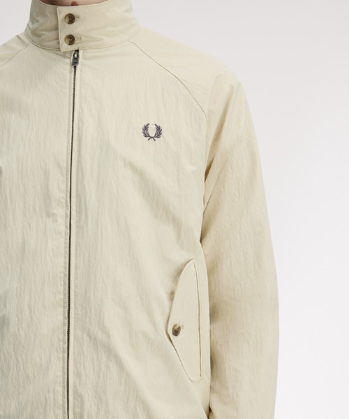 FRED PERRY（フレッドペリー）の「Crinkle Harrington Jacket／シワ加工ハリントンジャケット（ブルゾン・メンズ・オートミール/ネイビー/レッド・L/M/S）」の10枚目の写真