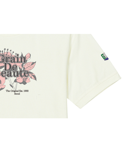 GRAIN DE BEAUTE（グランデボーテ）の「SIGNATURE T-SHIRT 03 [BEIGE]（Tシャツ/カットソー・レディース・ベージュ・S/M/L/XL）」の5枚目の写真