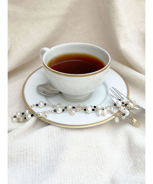 LILY BROWN(リリーブラウン)の「バリエーションパールネックレス(ネックレス・レディース・ブラック/ライム/ゴールド・F)」の17枚目の写真