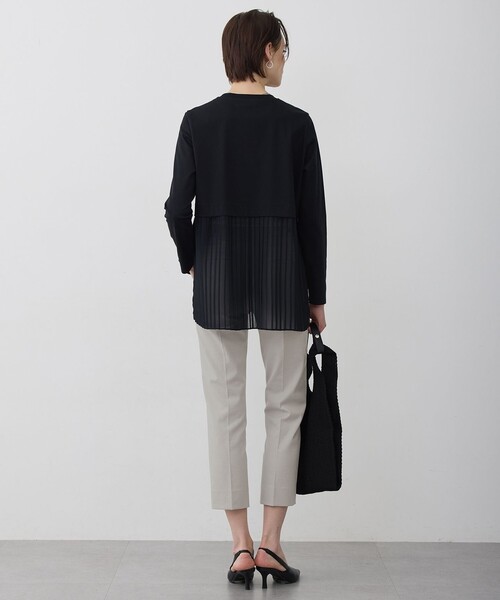 ICB(アイシービー)の「シフォンプリーツコンビ カットソー(Tシャツ/カットソー・レディース・アイボリー系/ブラック系・MEDIUM/SMALL/X-SMALL)」の11枚目の写真