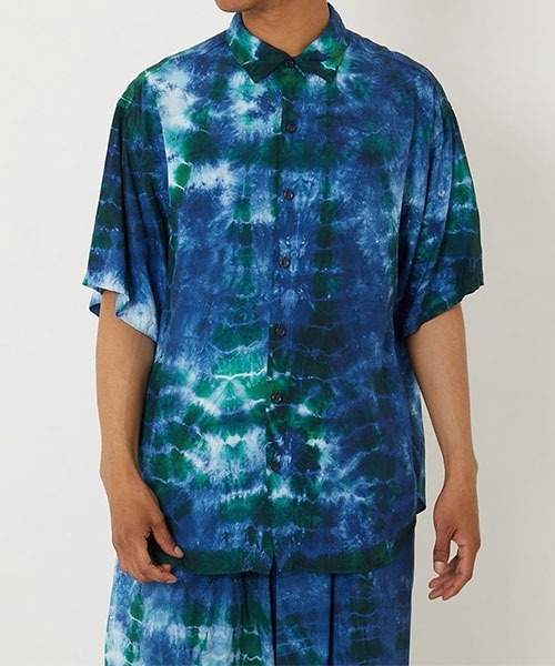 BLUE BLUE JAPAN（ブルーブルージャパン）の「アオミドリシボリ ショートスリーブシャツ（シャツ/ブラウス・メンズ・モカ・XL/S/M/L）」の2枚目の写真