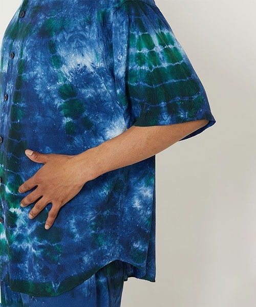 BLUE BLUE JAPAN（ブルーブルージャパン）の「アオミドリシボリ ショートスリーブシャツ（シャツ/ブラウス・メンズ・モカ・XL/S/M/L）」の7枚目の写真