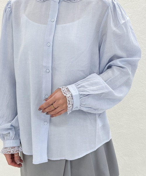 MISCH MASCH（ミッシュマッシュ）の「2026春夏新作 WEB限定 レース襟付きベーシックブラウス（シャツ/ブラウス・レディース・ブルー/ホワイト・ﾌﾘ-）」の6枚目の写真