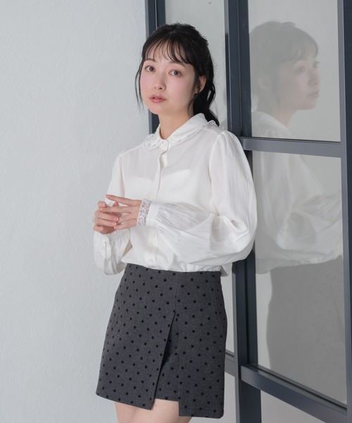 MISCH MASCH（ミッシュマッシュ）の「2026春夏新作 WEB限定 レース襟付きベーシックブラウス（シャツ/ブラウス・レディース・ブルー/ホワイト・ﾌﾘ-）」の11枚目の写真