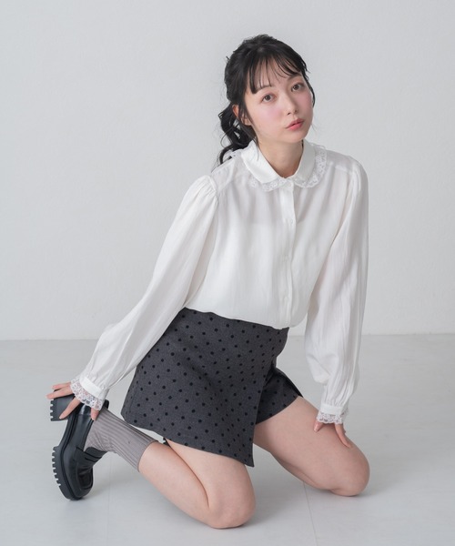 MISCH MASCH（ミッシュマッシュ）の「2026春夏新作 WEB限定 レース襟付きベーシックブラウス（シャツ/ブラウス・レディース・ブルー/ホワイト・ﾌﾘ-）」の17枚目の写真