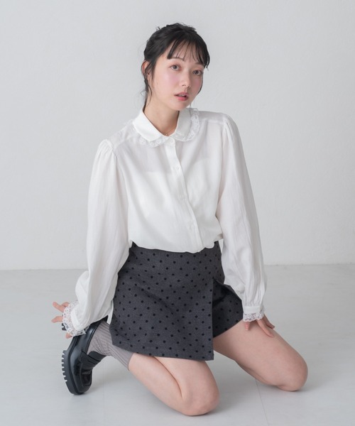 MISCH MASCH（ミッシュマッシュ）の「2026春夏新作 WEB限定 レース襟付きベーシックブラウス（シャツ/ブラウス・レディース・ブルー/ホワイト・ﾌﾘ-）」の19枚目の写真