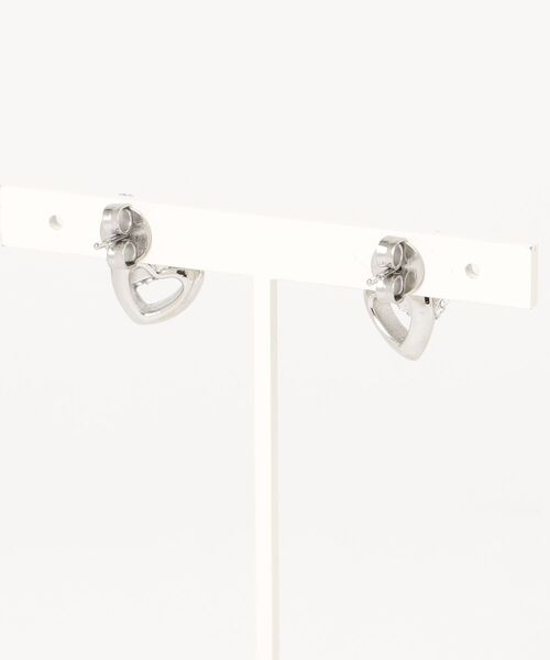 Guess(ゲス)の「BELOVED 15MM Heart Links Studs アクセサリー ピアス(ピアス(両耳用)・レディース・ゴールド/シルバー・ONE SIZE)」の3枚目の写真