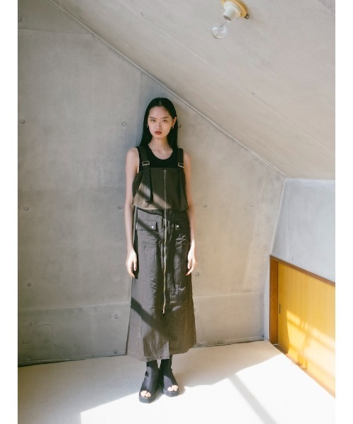 sahara(サハラ)の「2piece Nylon Salopette/2ピースナイロン素材サロペット(サロペット/オーバーオール・レディース・ブラック/アイボリー/カーキ・FREE)」の14枚目の写真