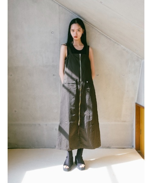 sahara(サハラ)の「2piece Nylon Salopette/2ピースナイロン素材サロペット(サロペット/オーバーオール・レディース・ブラック/アイボリー/カーキ・FREE)」の18枚目の写真