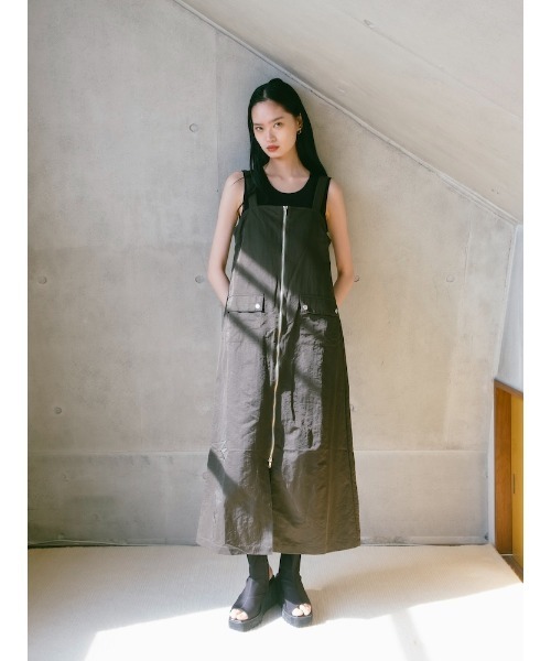 sahara(サハラ)の「2piece Nylon Salopette/2ピースナイロン素材サロペット(サロペット/オーバーオール・レディース・ブラック/アイボリー/カーキ・FREE)」の19枚目の写真