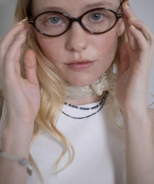 SMELLY（スメリー）の「フラワーサンカクスカーフ（バンダナ/スカーフ・レディース・ブラック/アイボリー・-）」の6枚目の写真