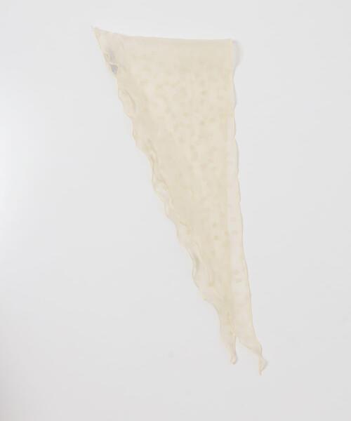 SMELLY（スメリー）の「フラワーサンカクスカーフ（バンダナ/スカーフ・レディース・ブラック/アイボリー・-）」の7枚目の写真