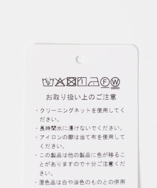 SMELLY（スメリー）の「フラワーサンカクスカーフ（バンダナ/スカーフ・レディース・ブラック/アイボリー・-）」の14枚目の写真