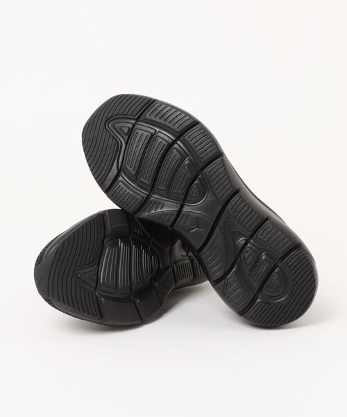 PUMA（プーマ）の「《PUMA》SOFTRIDE EXO フレックス EASE IN（スニーカー・レディース・ブラック×ブラック/ブラック×ホワイト・24.5cm/24.0cm/23.5cm/23.0cm/22.5cm/25.0cm）」の4枚目の写真