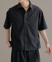 epnok（エプノック）の「ファンクショナルベーシックボックスカット半袖シャツ（シャツ/ブラウス）」