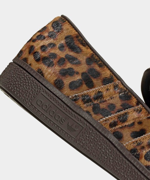 adidas（アディダス）の「adidas/アディダス HANDBALL SPEZIAL LOAFER W レオパード柄 スペツィアル コインローファー 2026年春夏（ローファー・レディース・ブラウン・23/24/25/24.5/23.5）」の6枚目の写真