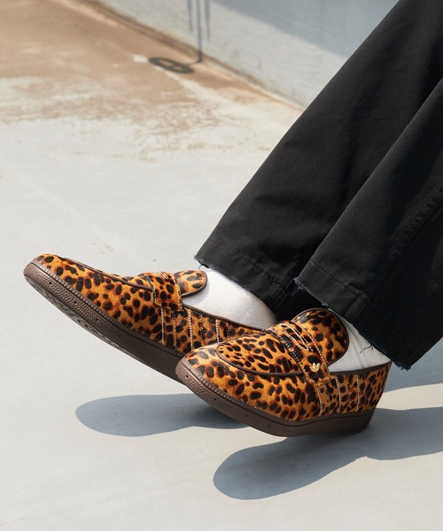 adidas(アディダス)の「adidas/アディダス HANDBALL SPEZIAL LOAFER W レオパード柄 スペツィアル コインローファー 2026秋冬 秋物(ローファー・レディース・ブラウン・23/24/25/24.5/23.5/28/27.5/27/26.5)」の18枚目の写真