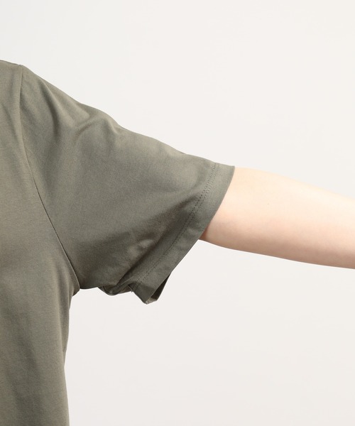 EGLANTINE(エグランティーヌ)の「EGLANTINE レオパード箔プリント半袖カットソー(Tシャツ/カットソー・レディース・カーキ/ブラック/オフホワイト・40)」の8枚目の写真